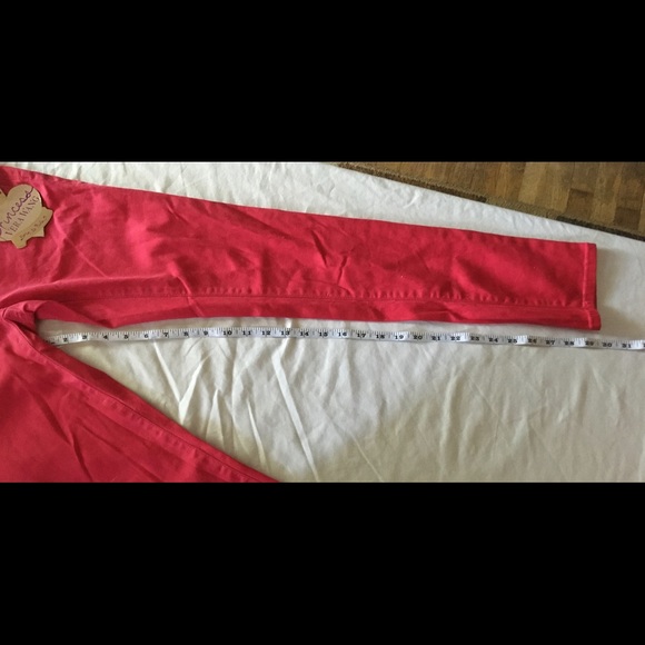 Spectato Red Princess Vera Wang Skinny Jeans - Picture 5 of 5